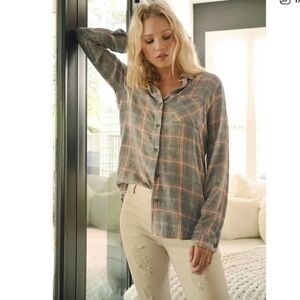 NWOT Mystree Anthro Acid Washed Plaid Long Sleeve Button Down